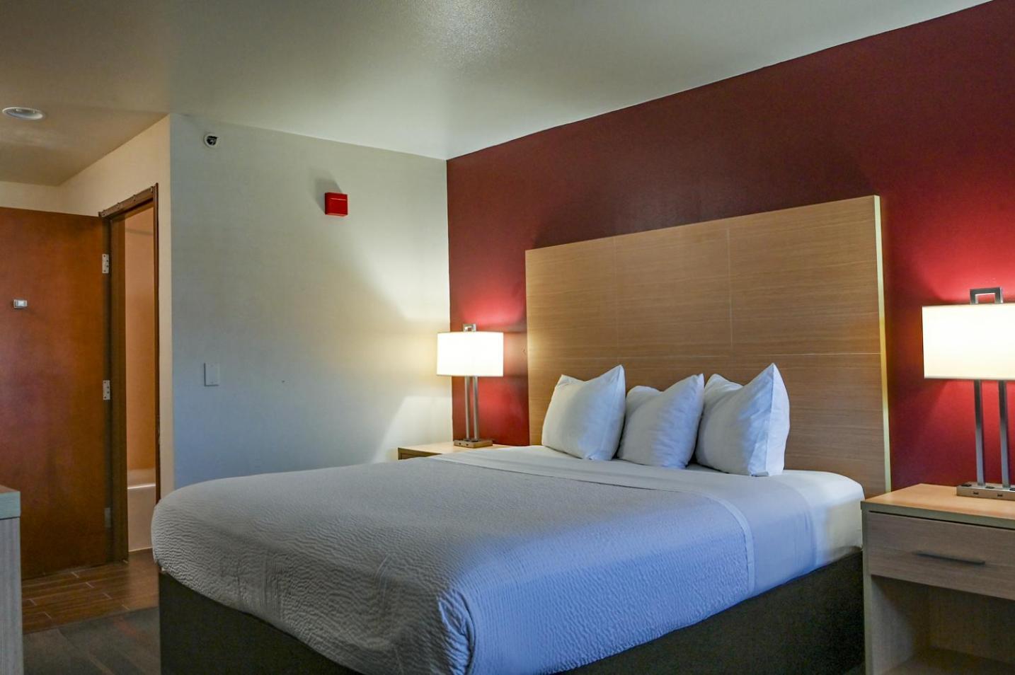 Ramada Limited And Suites San Francisco Airport South San Francisco Exterior photo