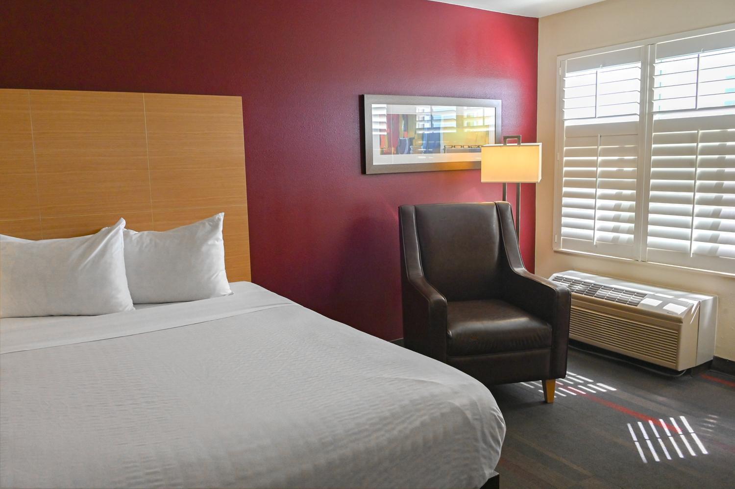 Ramada Limited And Suites San Francisco Airport South San Francisco Exterior photo