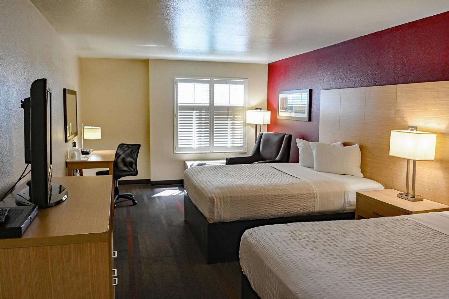 Ramada Limited And Suites San Francisco Airport South San Francisco Exterior photo